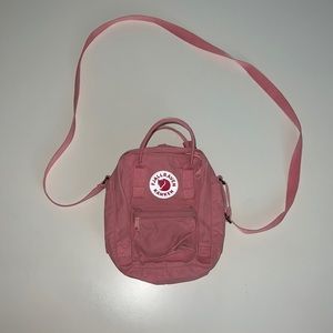Fjallraven Kanken Sling- Pink